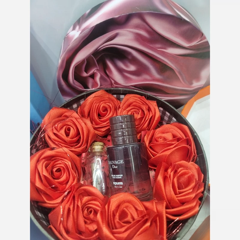 باکس گل/هدیه/کادو